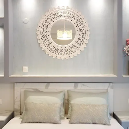 Crystal Blue Peraía